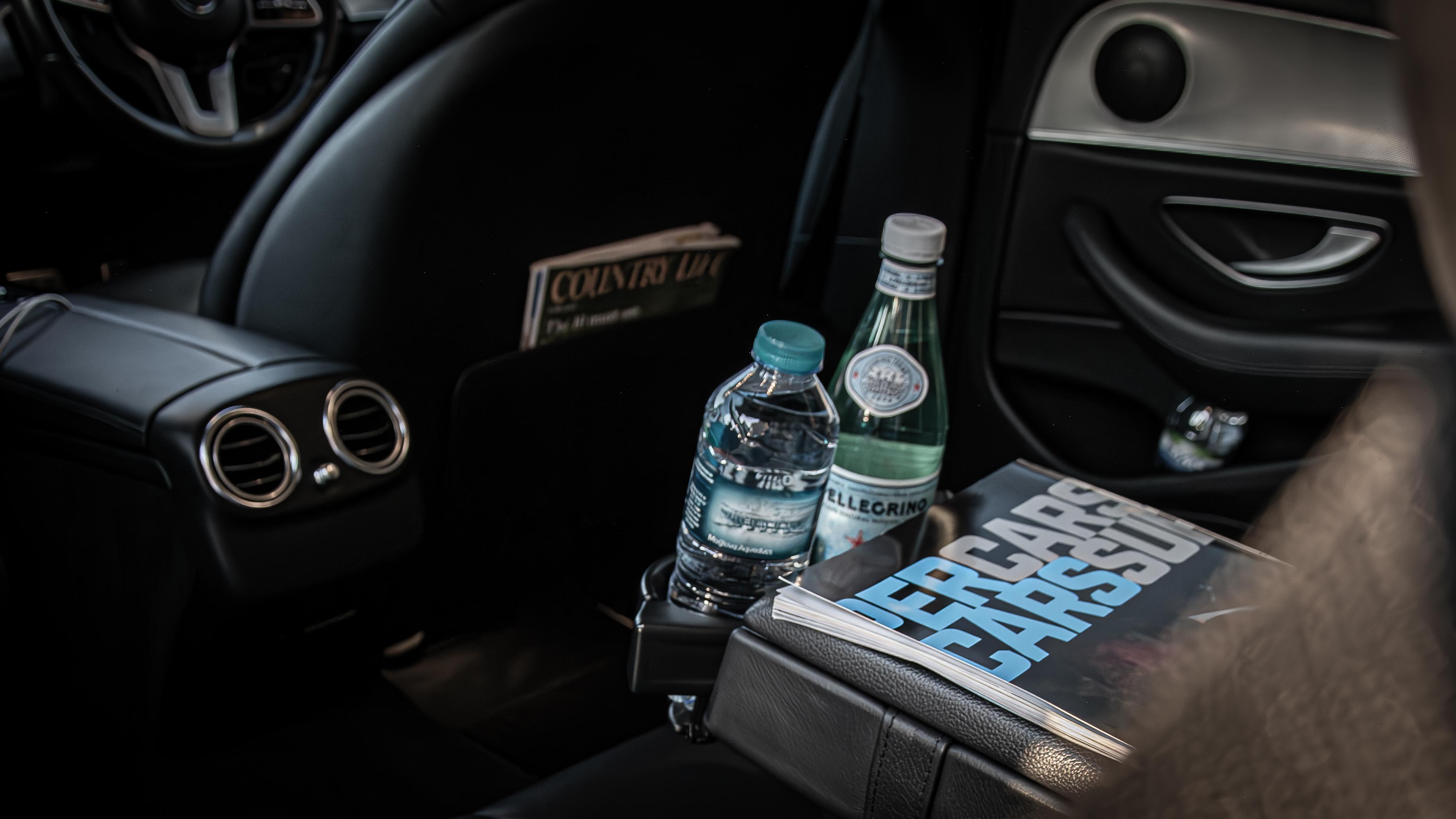 Hauxton airport transfers